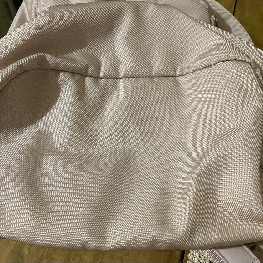 Lululemon backpack. - Picture 3 of 4